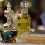 Uleiul de la Sfantul Maslu - cum se foloseste in caz de boala