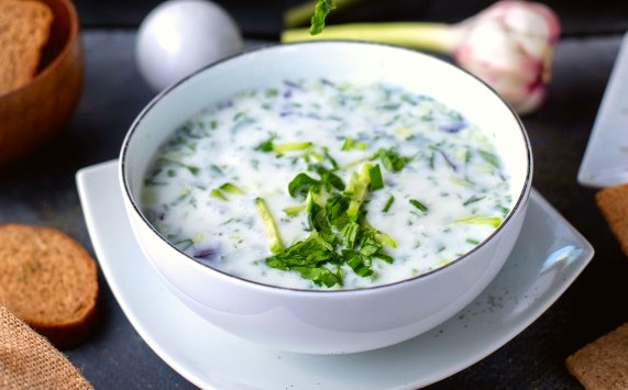 Dovga - supa de iaurt turceasca
