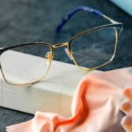Soluție pentru curățarea ochelarilor – făcută în casă