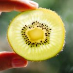 Kiwi - o solutie naturala pentru constipatie si tranzit lent
