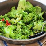 Salată de broccoli pentru slăbit – rețetă indiană
