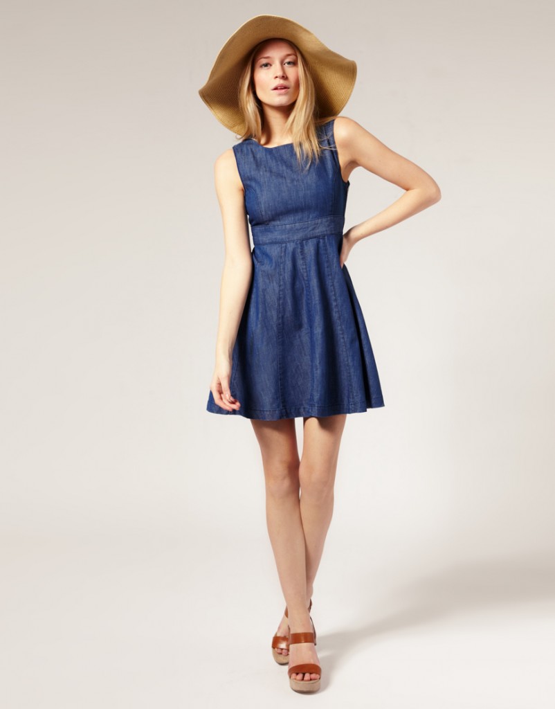 rochie scurta de vara din denim