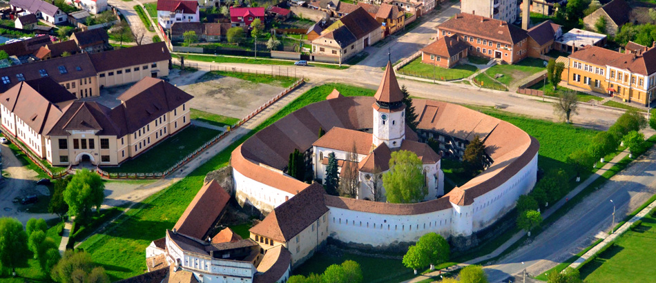 Cetatea-si-Biserica-de-la-Prejmer